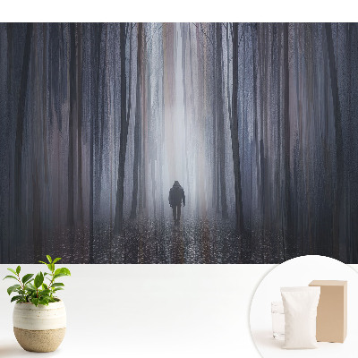 Tapeta fotograficzna flizelinowa przedstawiająca samotną postać w tajemniczym lesie