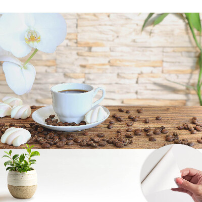 Fototapeta na wymiar do sypialni Kawa i orchidea na drewnie