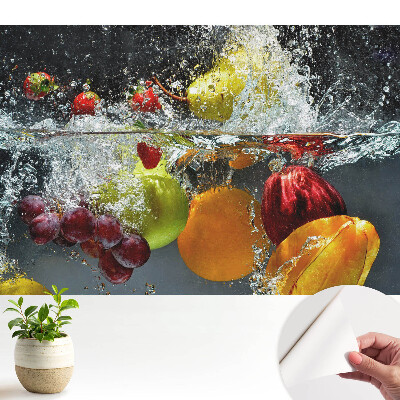 Fototapeta do salonu Kolorowe owoce w wodnej eksplozji
