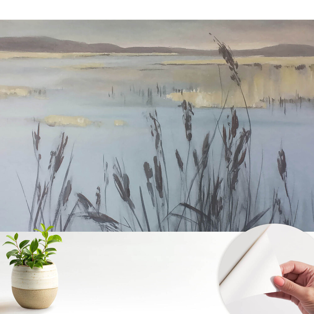 Fototapeta samoprzylepna do salonu Jezioro z trzcinami refleksyjna przestrzeń