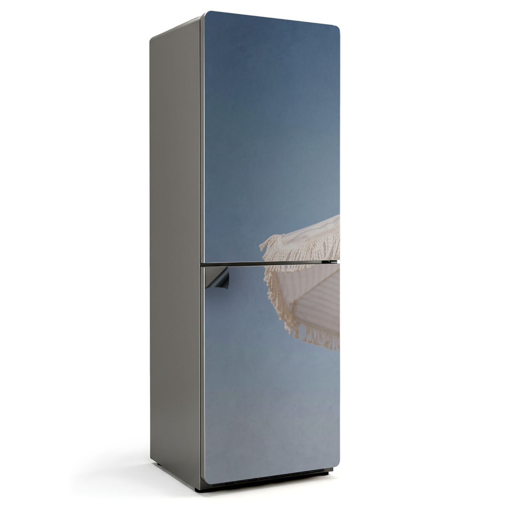 Mata magnetyczna na lodówkę Parasol na niebieskim tle