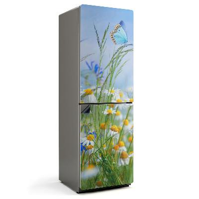 Mata magnetyczna na lodówkę Motyl wśród łąkowych kwiatów