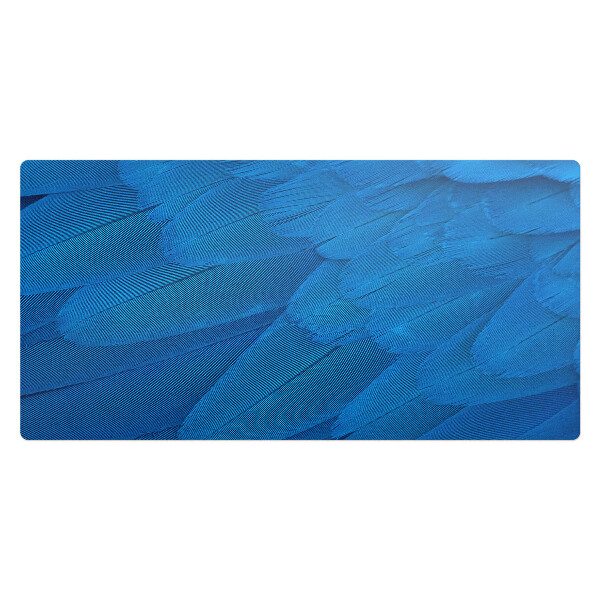 Mata na biurko Pióra ptaka z bliska