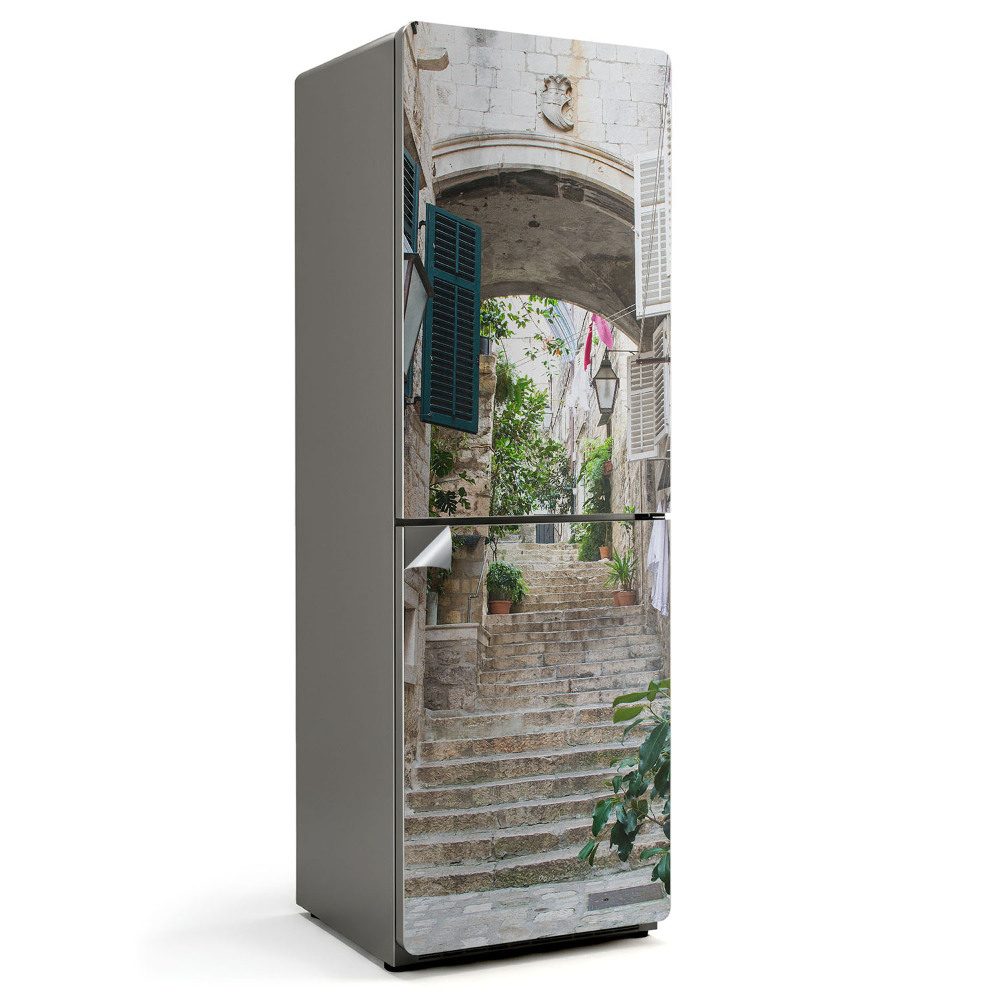 Naklejka na lodówkę Urokliwa uliczka z schodami