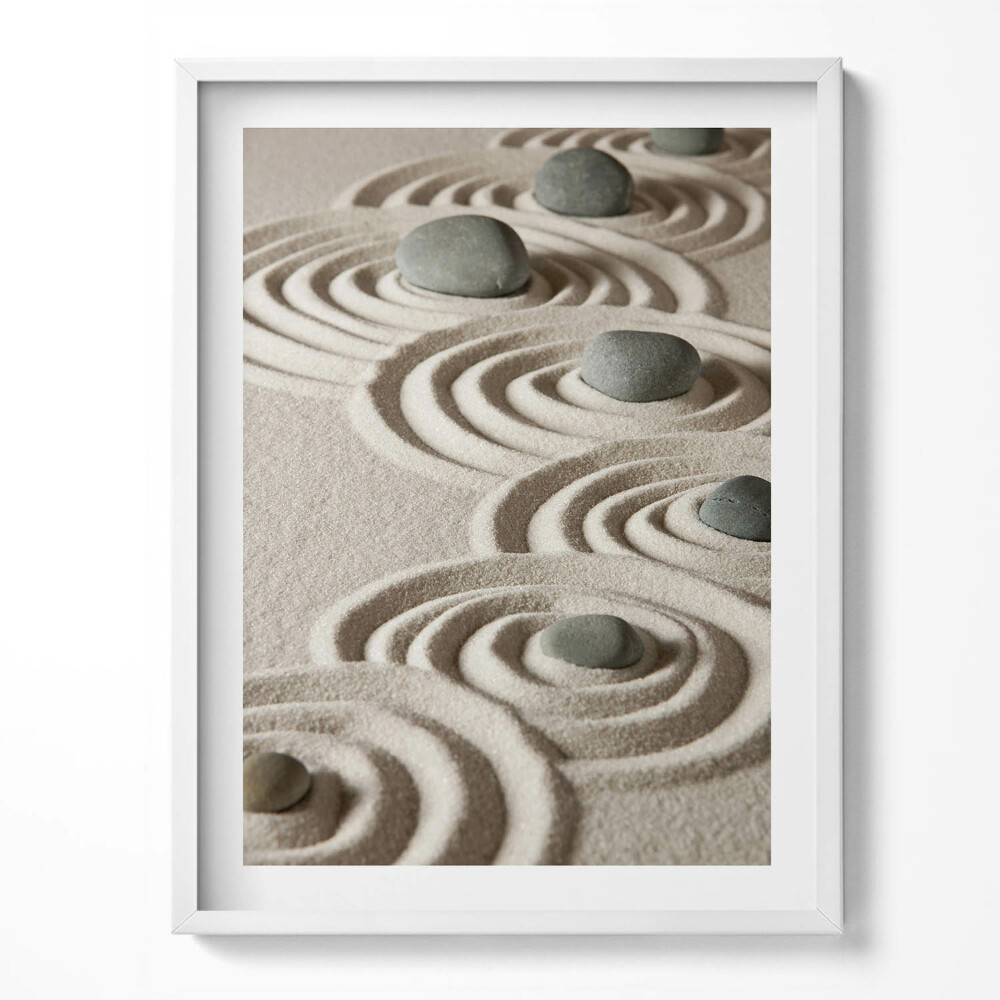 Obraz w ramce Zen - kamienie na piaskowych okręgach