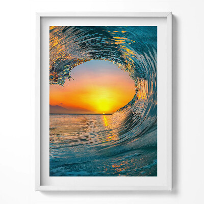 Obraz w ramce Fala wodna o zachodzie słońca