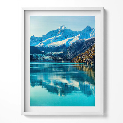 Obraz w ramce Piękny pejzaż górskiego jeziora