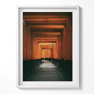 Obraz w ramce Tradycyjna ścieżka przez bramę torii