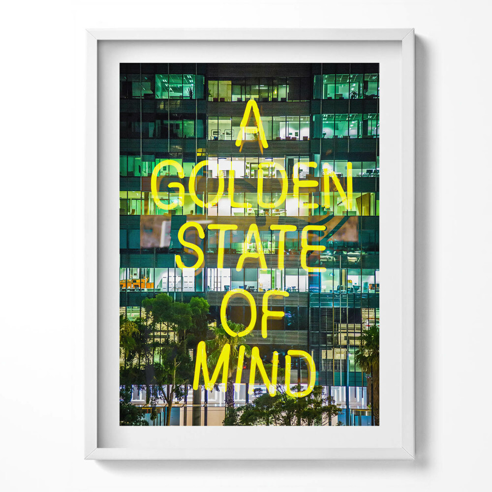 Obraz w ramce Zółte neony na budynku