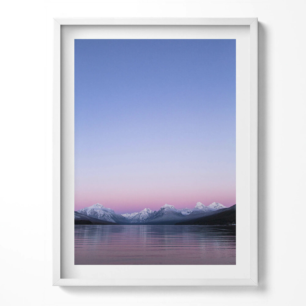 Obraz w ramce Pejzaż gór i jeziora, minimalizm