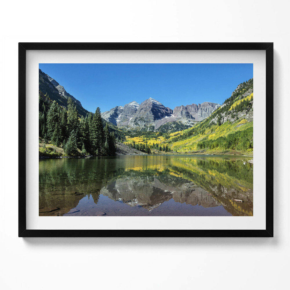 Obraz z ramką Jezioro góry i lasy