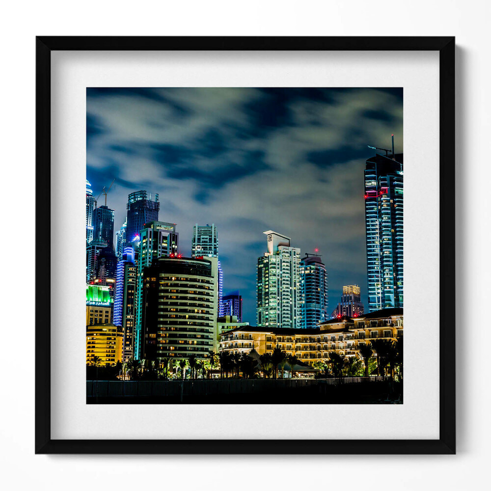 Obraz w drewnianej ramce Wielkie miasto nocą