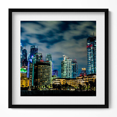 Obraz w drewnianej ramce Wielkie miasto nocą