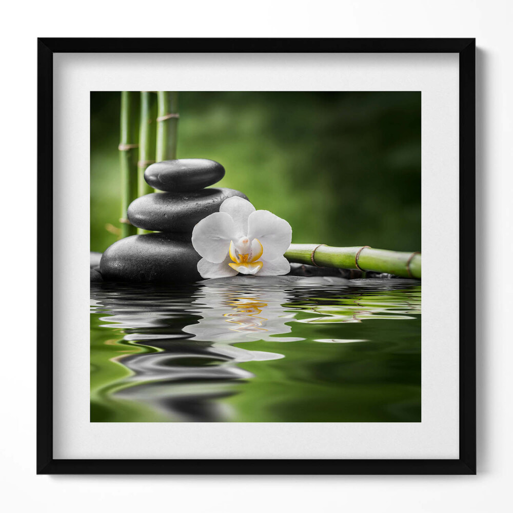 Obraz w drewnianej ramce Zen - kamienie bambus i kwiat na wodzie