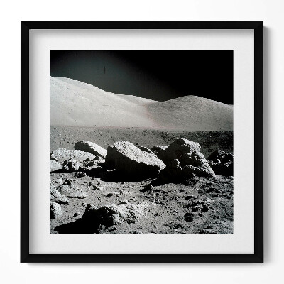 Obraz w drewnianej ramce Zdjęcie skał na Księżycu NASA