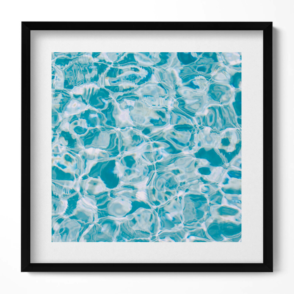 Obraz w drewnianej ramce Tafla błekitnej przejrzystej wody