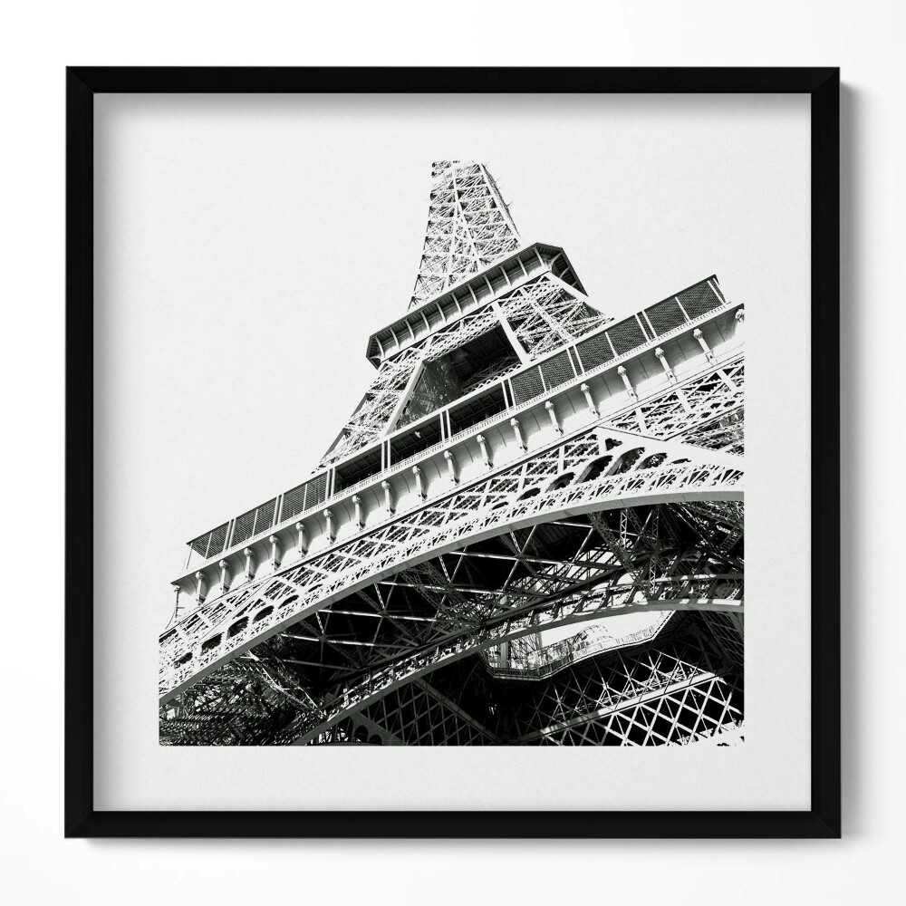 Obraz w drewnianej ramce Czarno-biała Wieża Eiffle w Paryżu