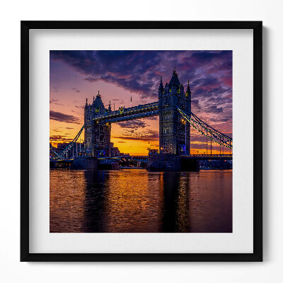 Obraz w drewnianej ramce Most Brookliński i tafla wody Londyn