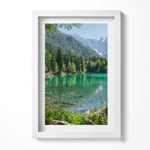 Obraz w ramie Górski pejzaż jeziora w lesie