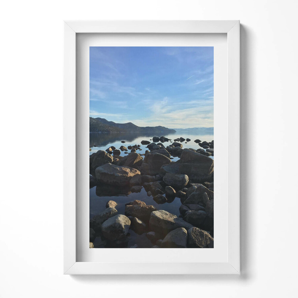 Obraz w ramie Kamienie pod zachmurzonym niebem