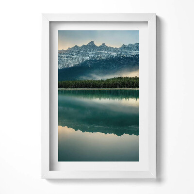 Obraz w ramie Pejzaż jeziora lasu i gór