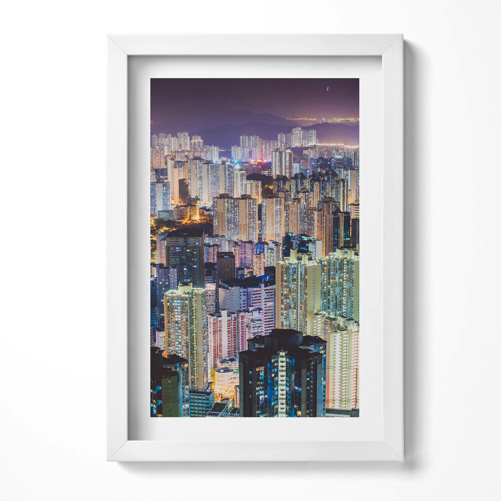 Obraz w ramie Rożswietlone miasto nocą