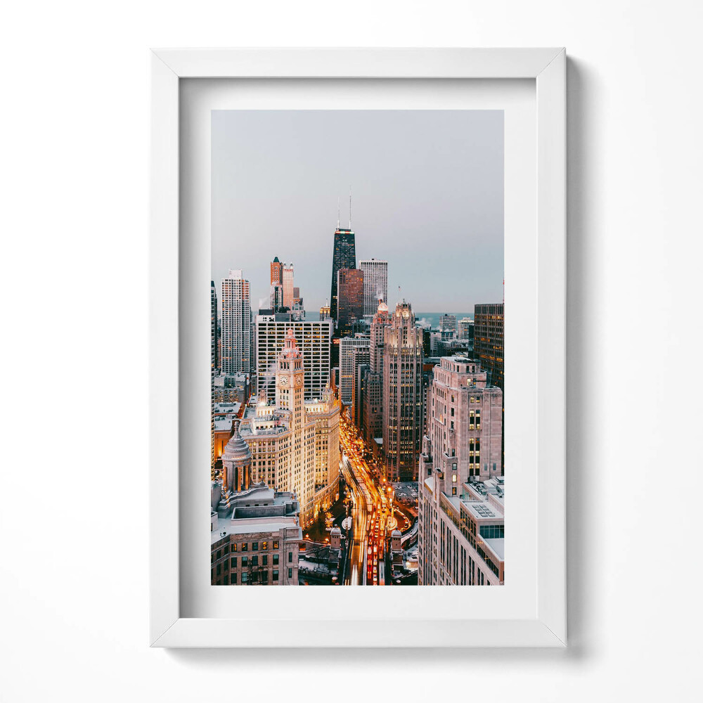 Obraz w ramie Panorama wielkiego miasta wieczorem