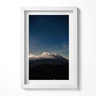 Obraz w ramie Pejzaż góry na tle gwieździstego nieba