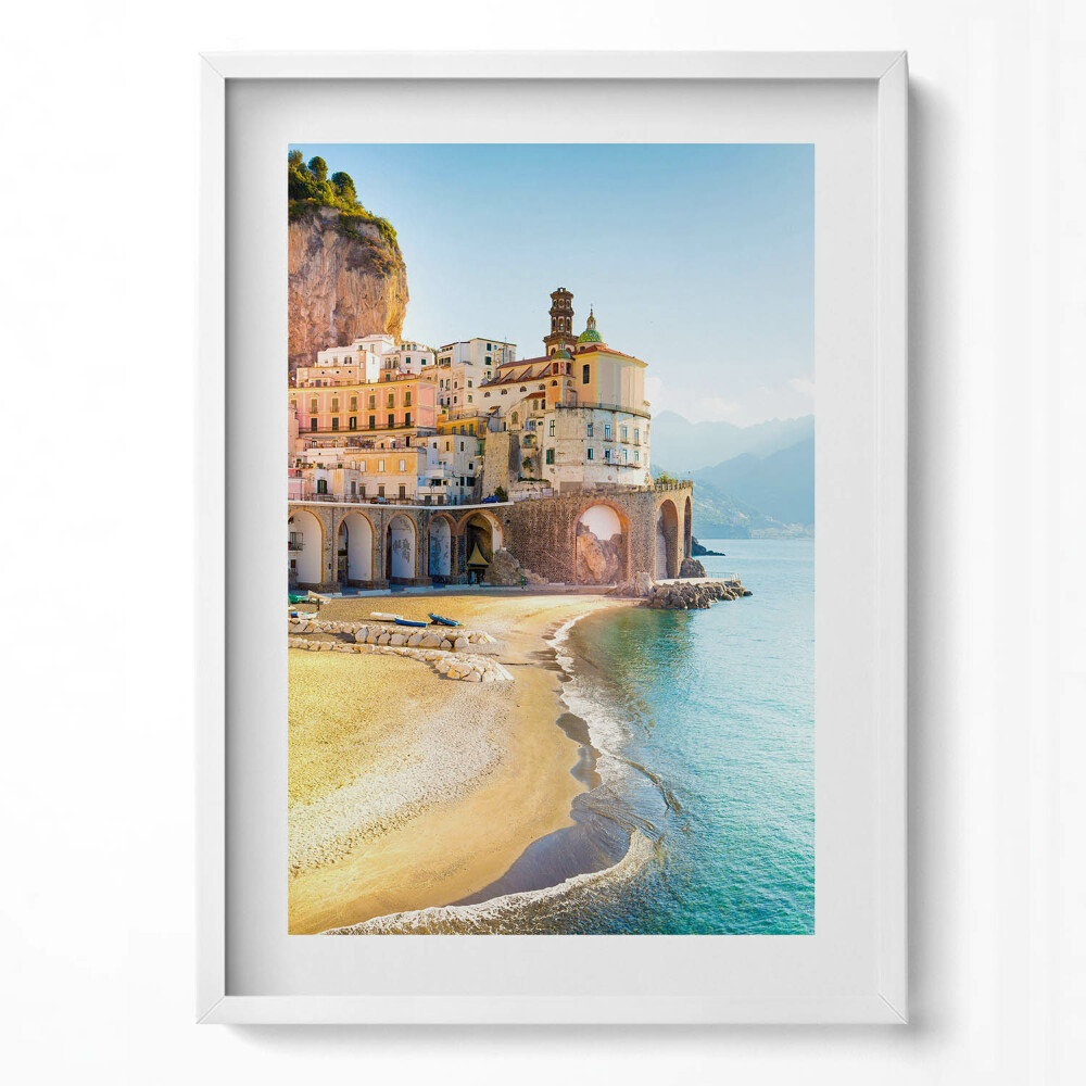 Obraz pionowy Nadbrzeże z plażą i morzem Włochy