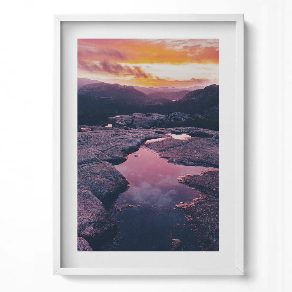 Obraz pionowy Górski pejzaż o zachodzie słońca