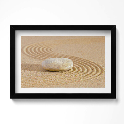 Obraz w ramie Samotny kamień na piasku - zen