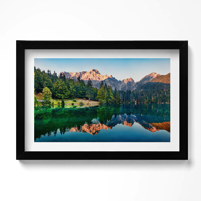 Obraz w ramie Krajobraz jeziora