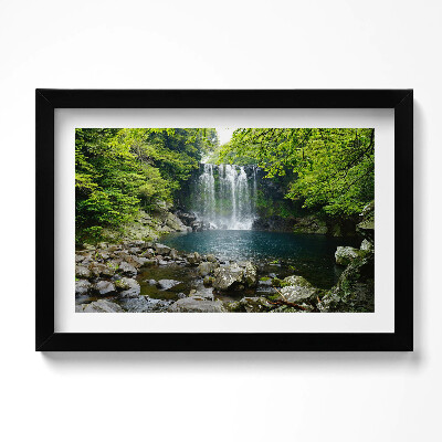 Obraz w ramie Wodospad i rzeka wśród drzew