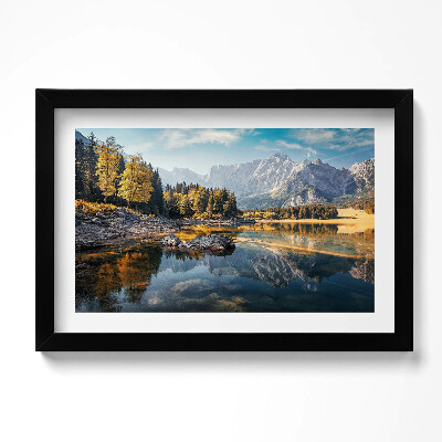 Obraz w ramie Piękny górski pejzaż z jeziorem