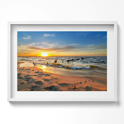 Obraz w ramie Wschód słońca nad morzem