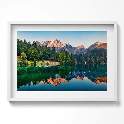 Obraz w ramie Krajobraz jeziora