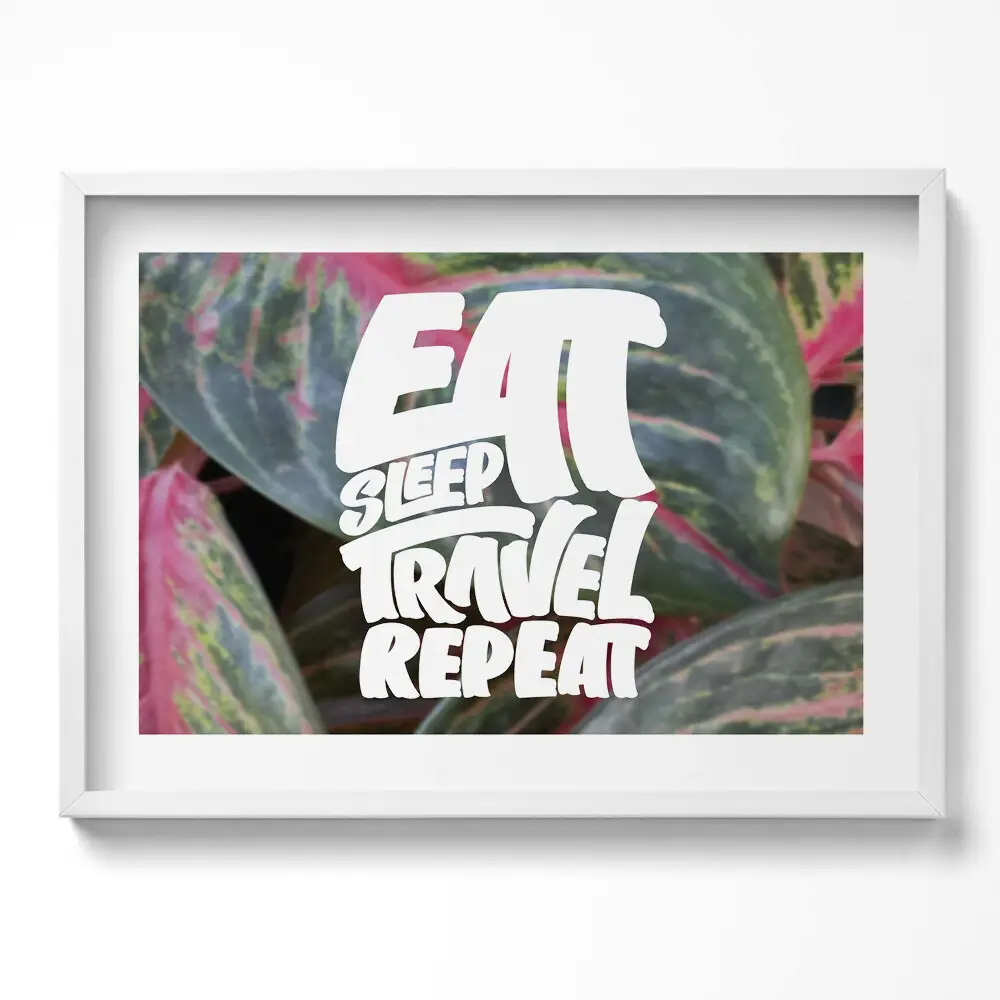 Obraz w ramie Inspirujący napis "Eat sleep travel repeat"