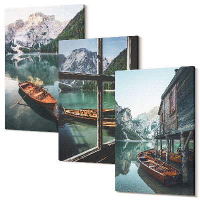 Zestaw obrazów 3 części tryptyk Widok górskiego jeziora z łodziami i domem nad wodą