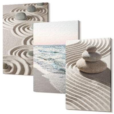 Zestaw obrazów na płótnie tryptyk Spokojne fale piasku i wody z kamieniami na plaży