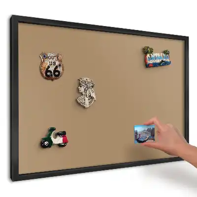 Minimalistyczna tablica magnetyczna do kuchni w kolorze żywego pomarańczu