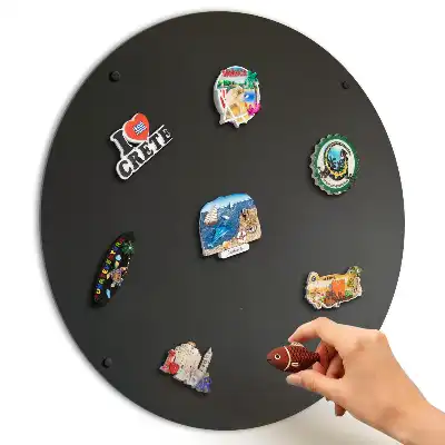Okragła tablica magnetyczna na magnesy z podróży fi50 cm