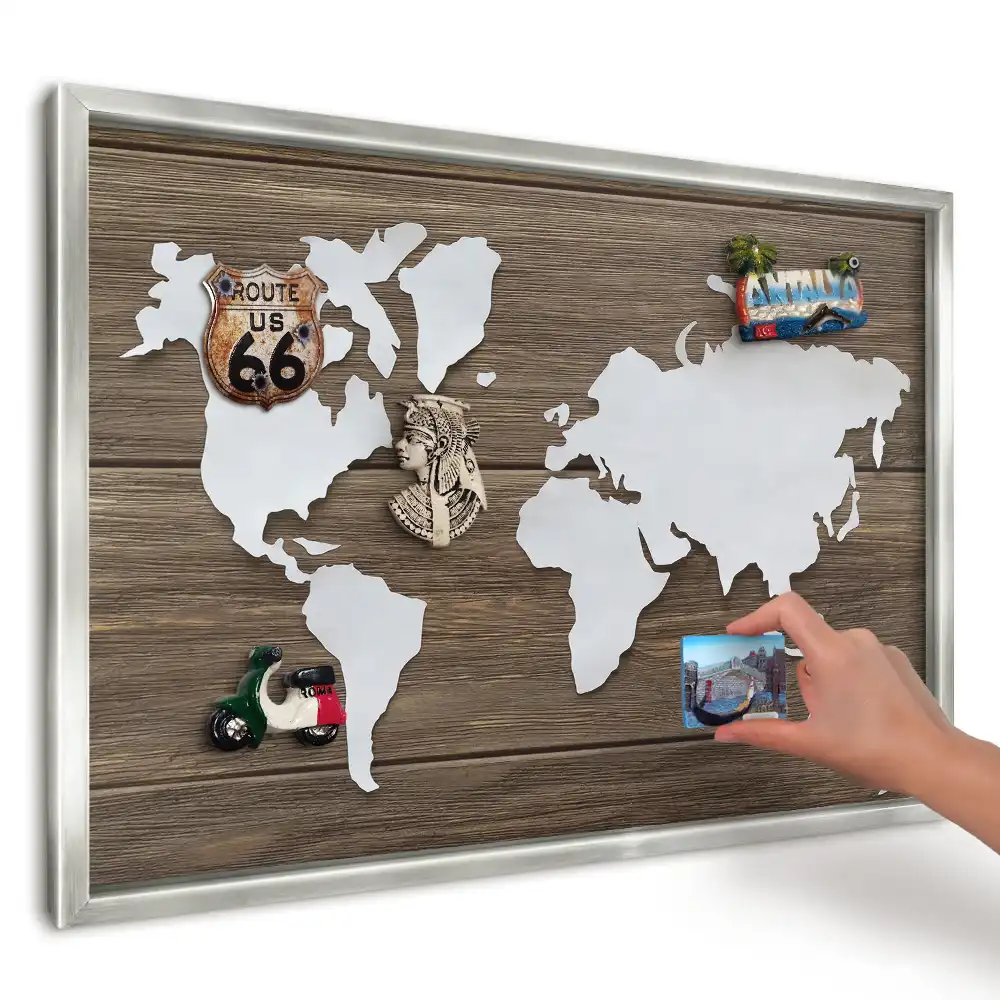 Tablica magnetyczna na magnesy z podróży Mapa na drewnie kontrast
