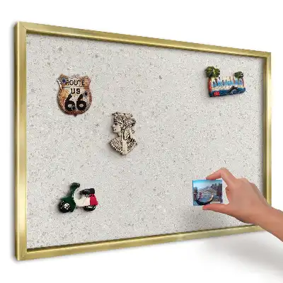 Tablica magnetyczna na ścianę o delikatnej fakturze w stonowanych kolorach