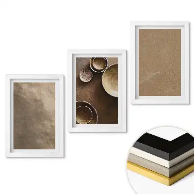 Zestaw obrazów do salonu z minimalistycznymi kompozycjami w neutralnych odcieniach