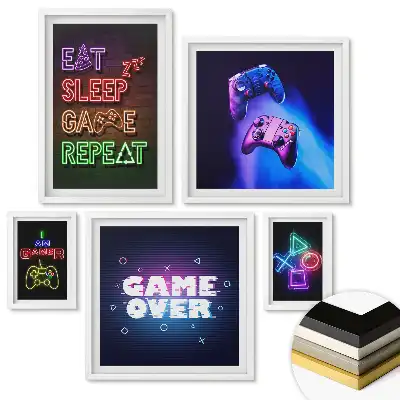 Zestaw 5 obrazów w ramie z neonowymi grafikami dla graczy